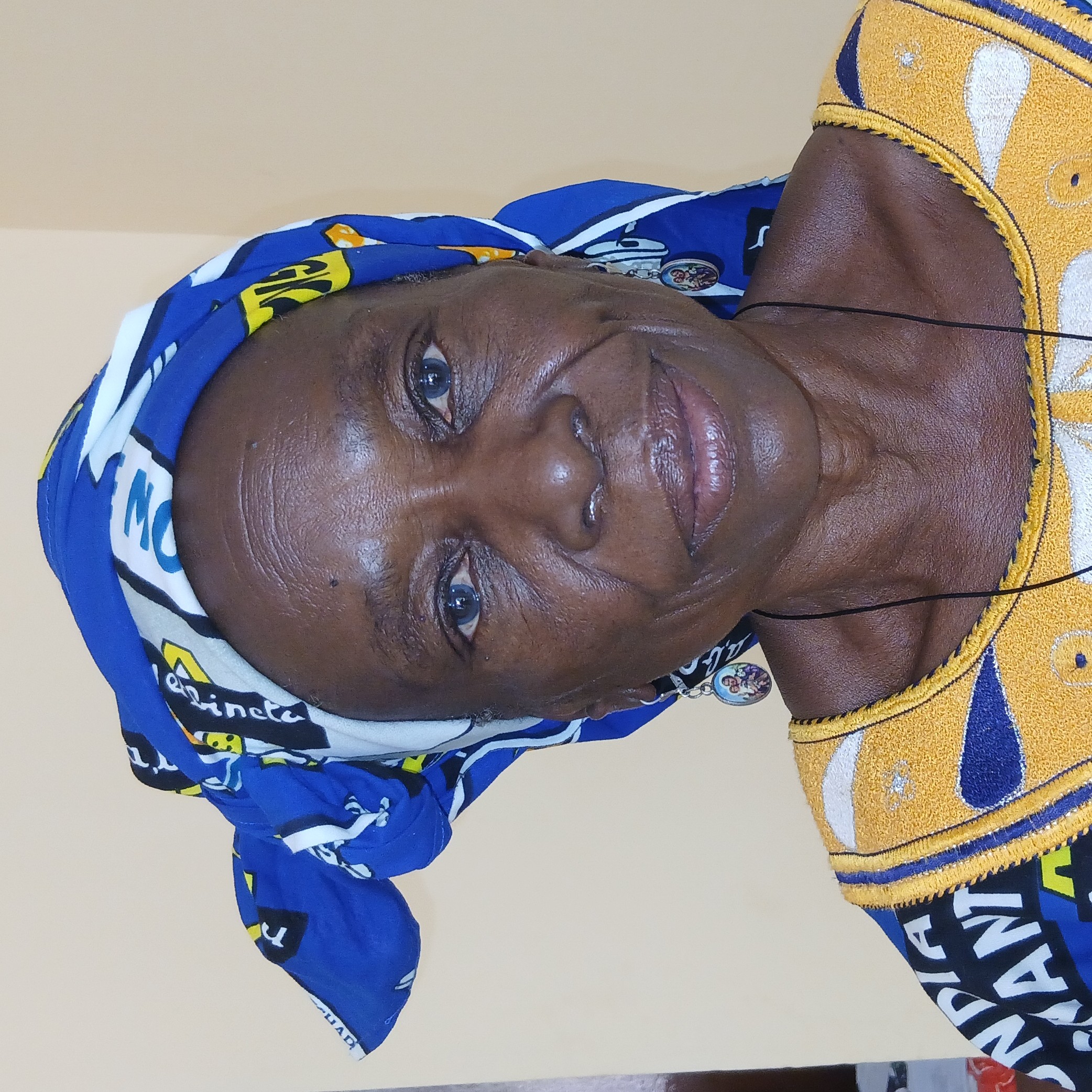 Mme Poloumbodje Gertrude